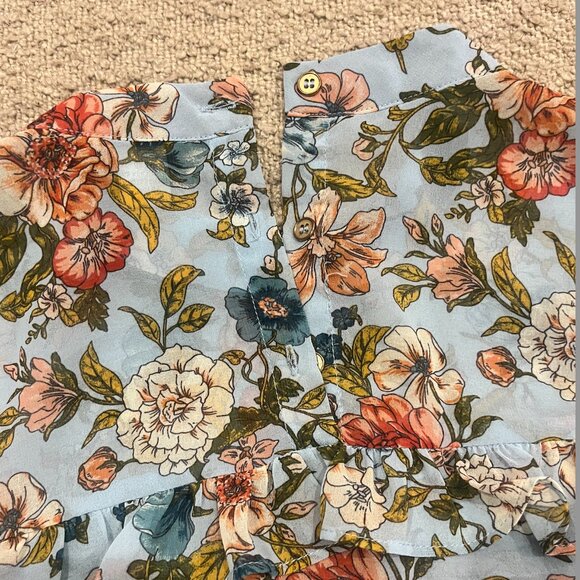 Floral Long-Sleeve Mock Neck Blouse with Ruffle Details, Forever 21 Size M - Picture 3 of 5